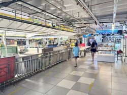 Boon Lay Shopping Centre (D22), Retail #511588091